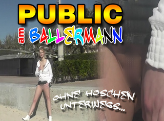 PUBLIC am Ballermann 6 - ohne H�schen unterwegs von SexyJeannie
