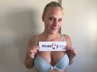 Profilbild von Lara-CumKitten aus 59xxx in Deutschland