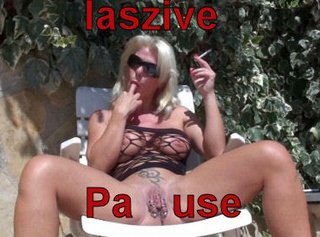 Vorschaubild vom Privatporno mit dem Titel "laszive Zigarettenpause!"