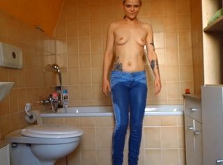 Vorschaubild vom Privatporno mit dem Titel "Jeans mit viel Ns"